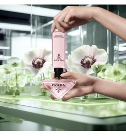 PARADOX Virtual Flower - Nachfüllbares blumig-moschusartiges Eau de Parfum PARADOX Virtual Flower - Nachfüllbares blumig-moschusartiges Eau de Parfum